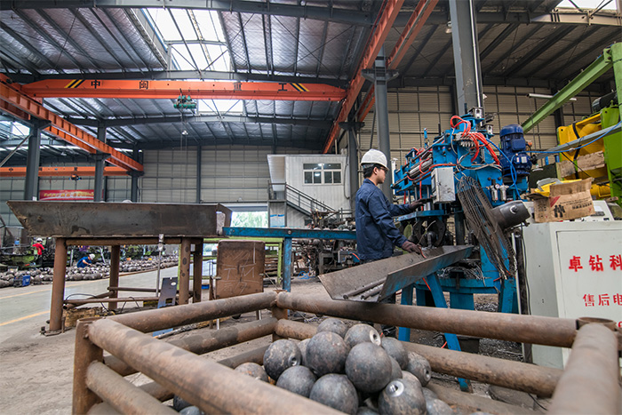 云南螺栓球基准孔加工